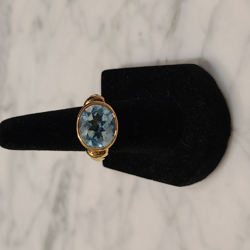 Pretty Blue Ring
